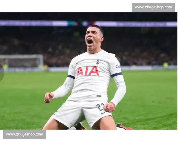 拒绝曼城的 18 岁后卫：武什科维奇为何认准热刺？